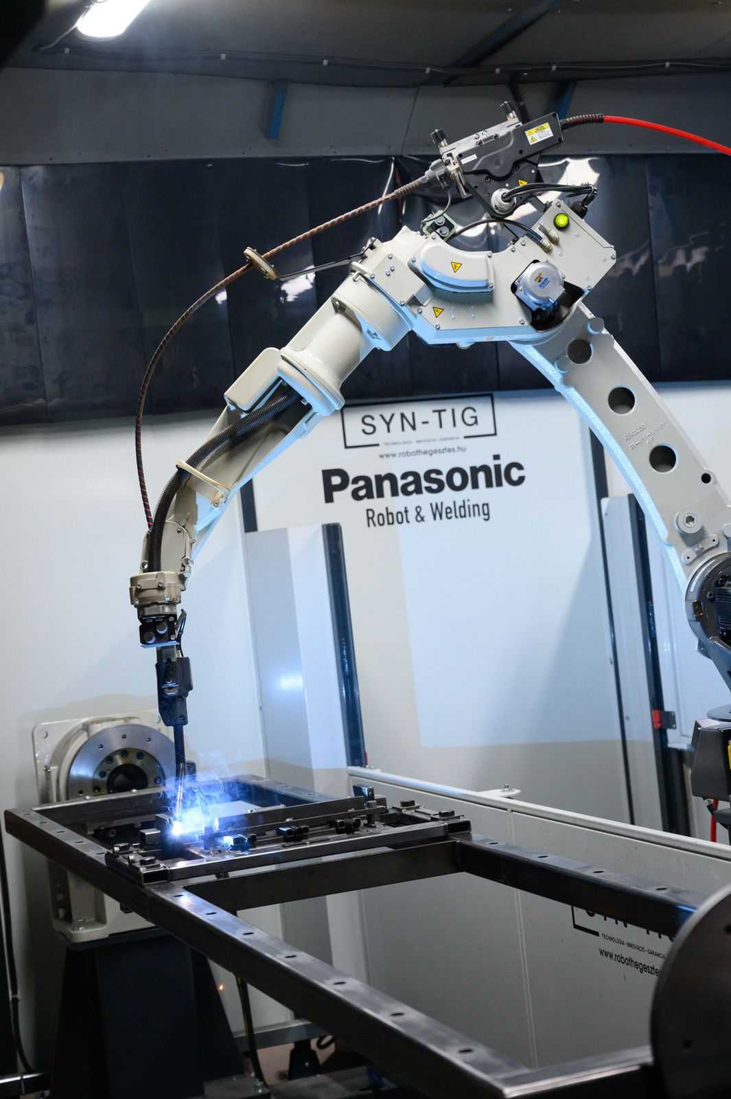 Panasonic WG4 hegesztőrobot